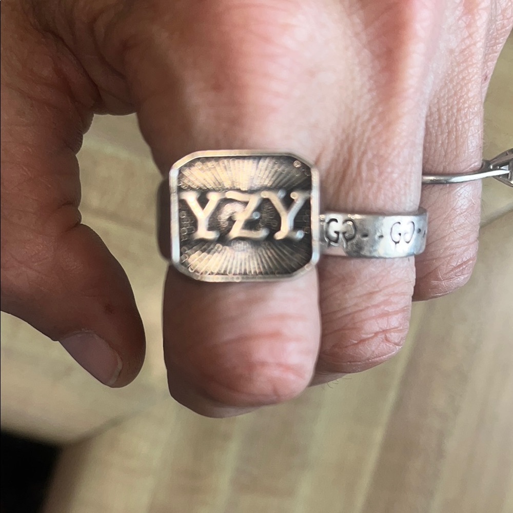 Yeeze Men's Ring